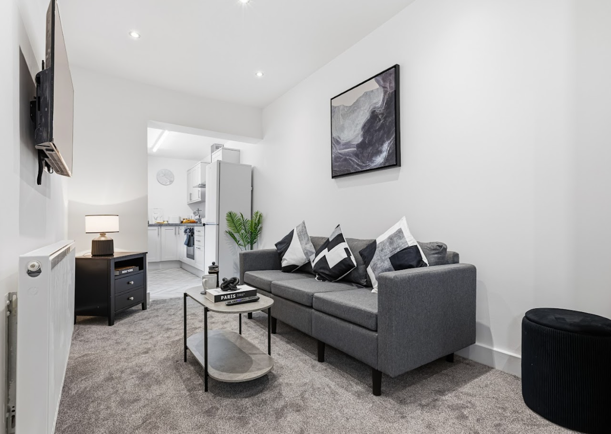 Sleeps 2 | Apartment | Parking>
        <button class=