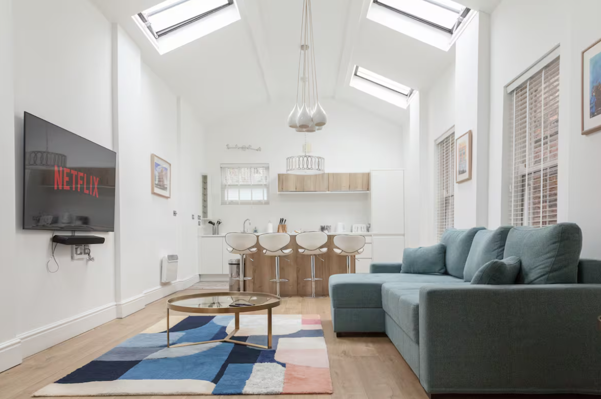 Entire Townhouse, Liverpool City Centre